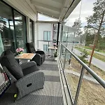 Lomahuoneisto Virpiniemi, Sauna And Free Parking Apartment Oulu